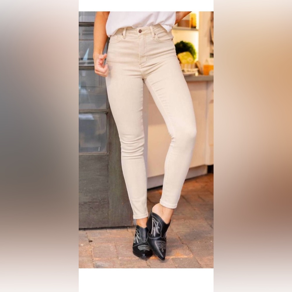 NEW JUDY BLUE women's hi-waist tummy control jeans in bone